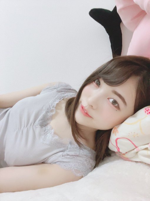 苗條纖細！  B罩杯專科美少女「南伊呂波」出道！