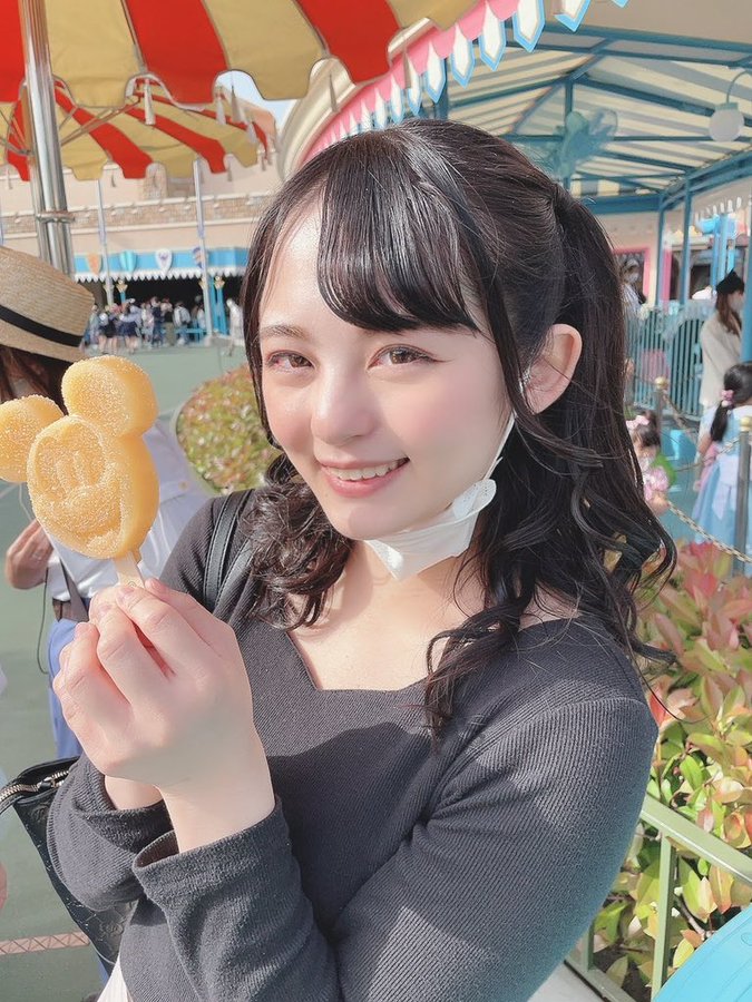 轉換跑道！  D罩杯當地偶像「桃山萌香」出道、自曝偶像時期被團員霸凌！