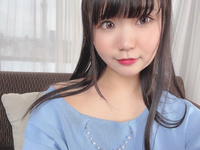 飽滿肉彈！  J罩杯具乳看護「綏弓杏」出道！