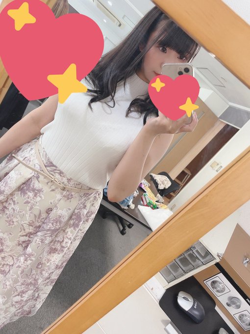 飽滿肉彈！  J罩杯具乳看護「綏弓杏」出道！