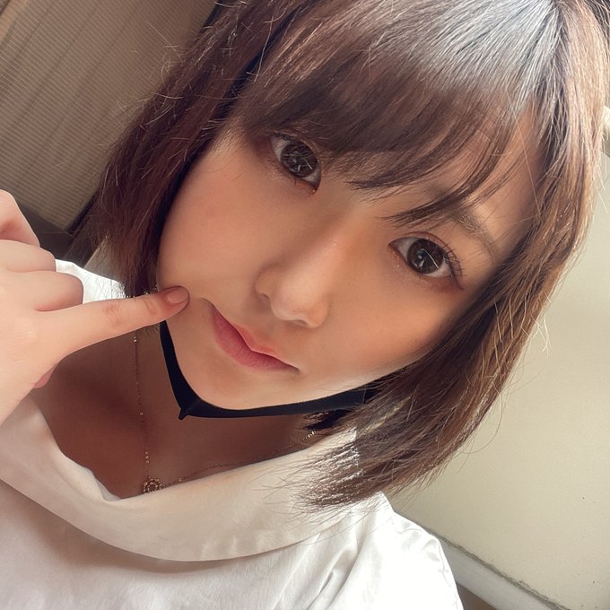 巨乳豐臀二刀流！  H罩杯氣質美女「麻美潤」出道！推特尺度超大幾近全裸！