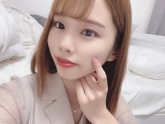 火辣韓系！  F罩杯小馬美少女「新井莉麻」出道韓風打扮超亮眼！