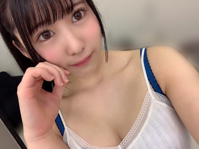 純潔可愛！  F罩杯巨乳美少女「好實穂乃」出道！自曝欲求不滿想要深層性愛！