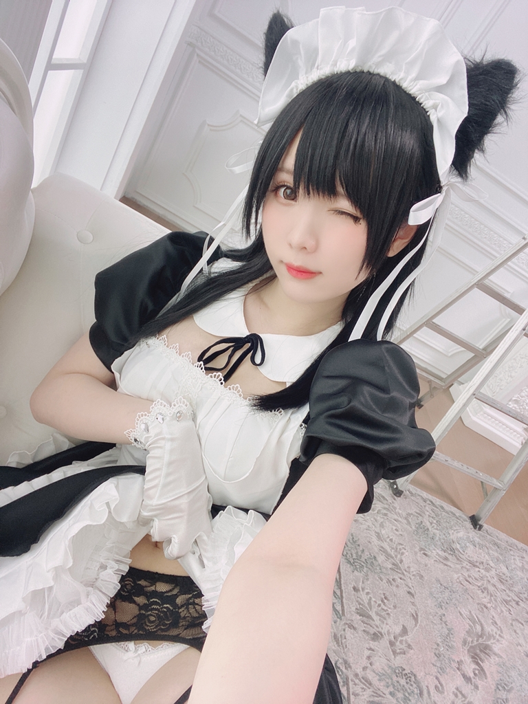  Shimo – Atago Maid 