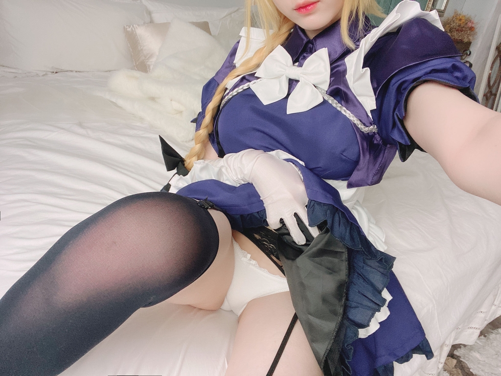 
Shimo – Jeanne d’Arc Maid 