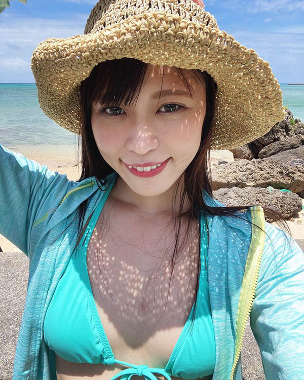 陽光運動型！  20歲B罩杯競泳少女「青木桃」出道！自曝3歲就開始學游泳！