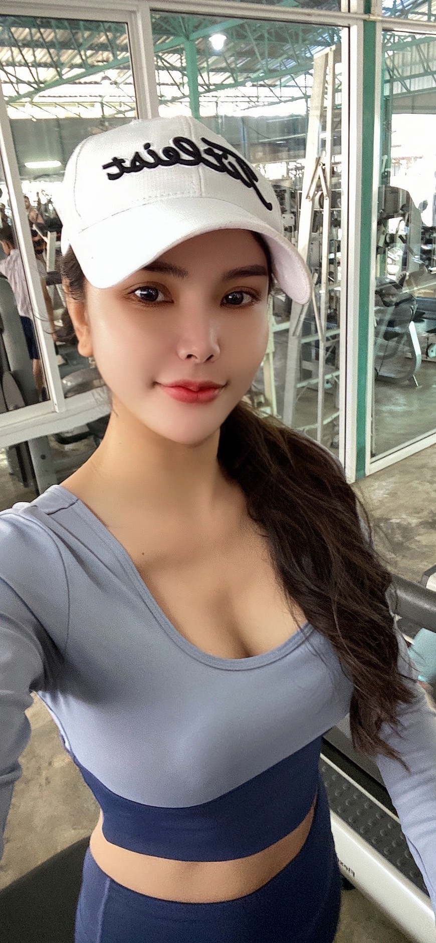 c42b8a5cce32a0c2ee833de2c3fb092e912e61f_0