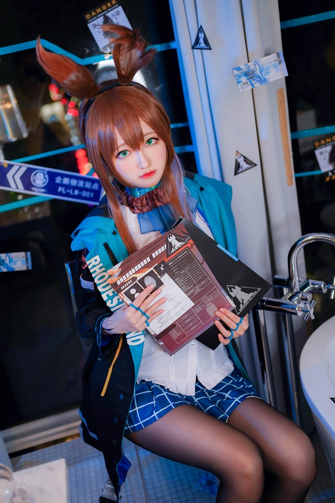  Arty Huang – Amiya (Arknights) 