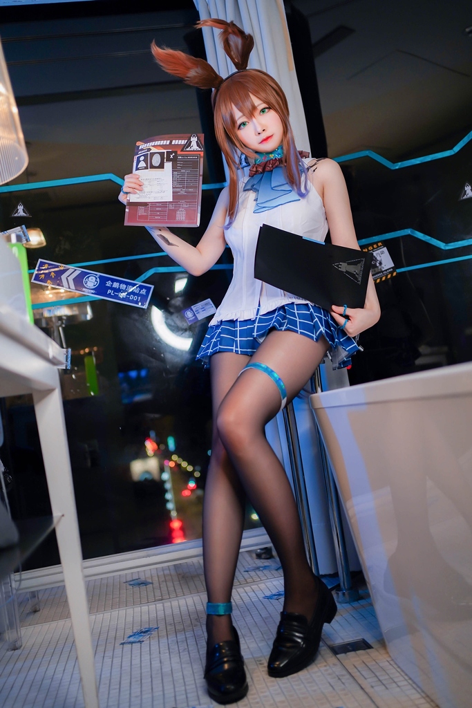  Arty Huang – Amiya (Arknights) 