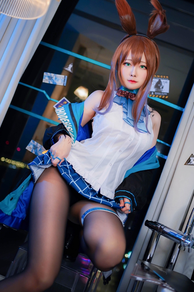  Arty Huang – Amiya (Arknights) 