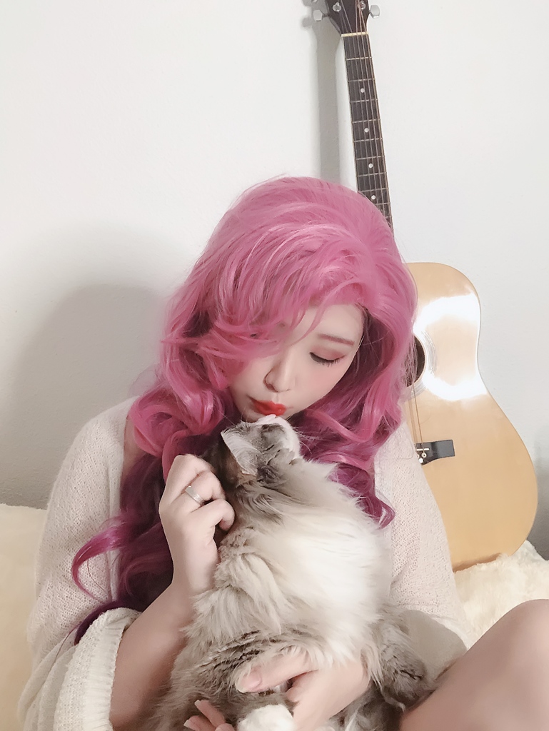 
Hana Bunny – Seraphine 