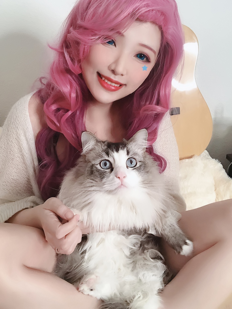 
Hana Bunny – Seraphine 