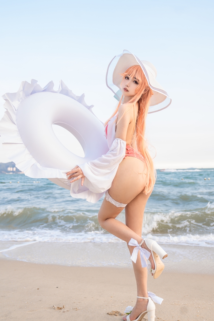  Momoko 葵葵 – Richelieu Swimsuit (Azur Lane) 