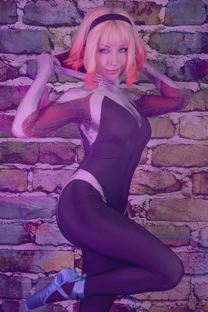  ShiroKitsune – Spider Gwen 