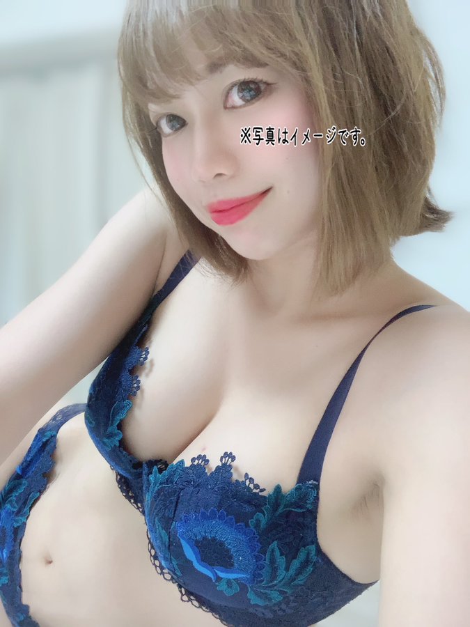 巨人級！  180公D罩杯混血美女「月城綺羅」推特大秀長腿美胸！