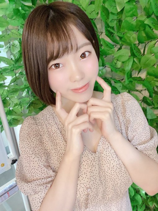 一個客人都不來！  G罩杯巨乳偶像「朝日凜」不乾了！轉行出道尋求認同感！