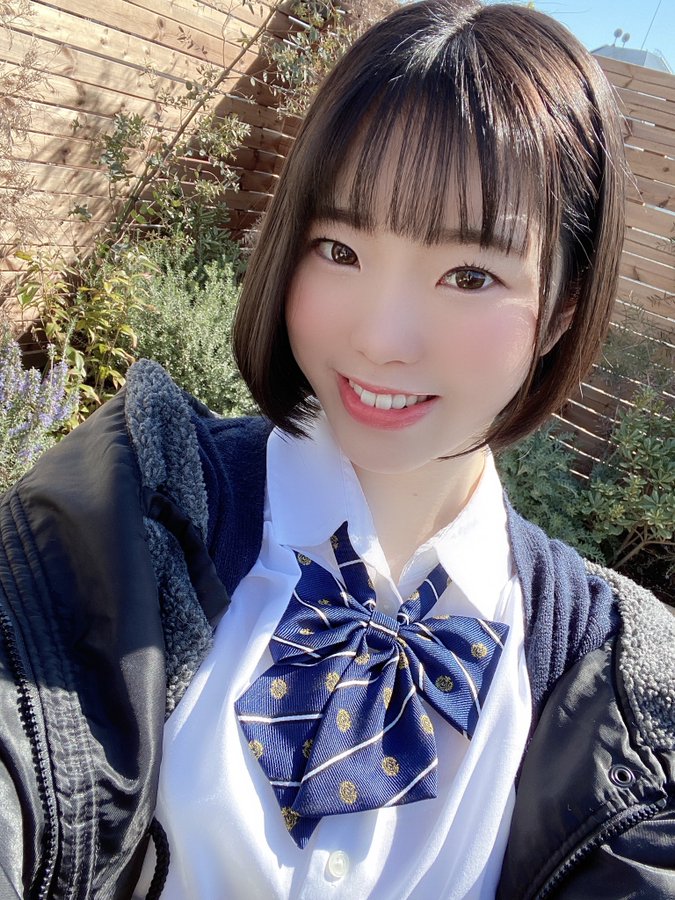 一個客人都不來！  G罩杯巨乳偶像「朝日凜」不乾了！轉行出道尋求認同感！