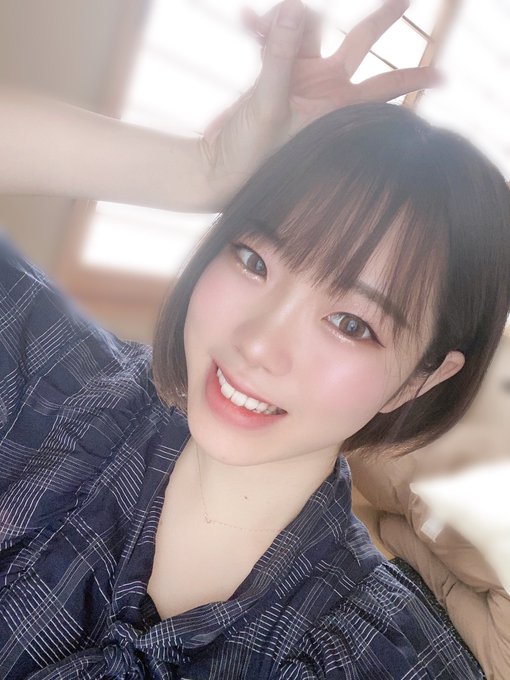 一個客人都不來！  G罩杯巨乳偶像「朝日凜」不乾了！轉行出道尋求認同感！