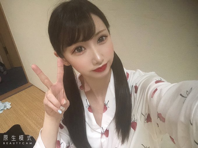 隱藏版素人！  E罩杯黑長直美少女「椎名穗香」偶爾拍片最常出沒在SOD酒吧和樂園！