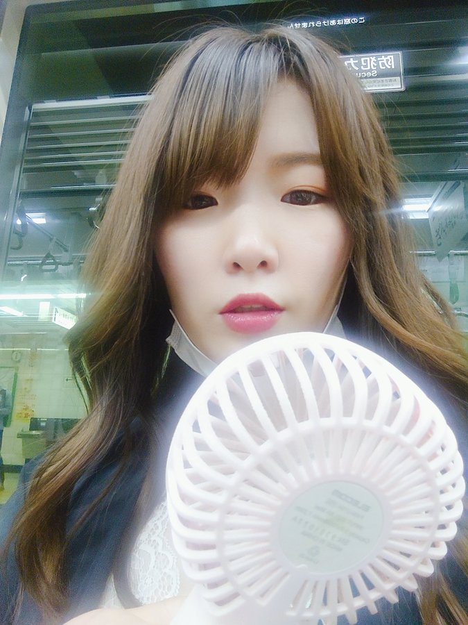 吃貨再添一位！白皙G罩杯雪乳美女「大原理央」推特滿載福利與美食！