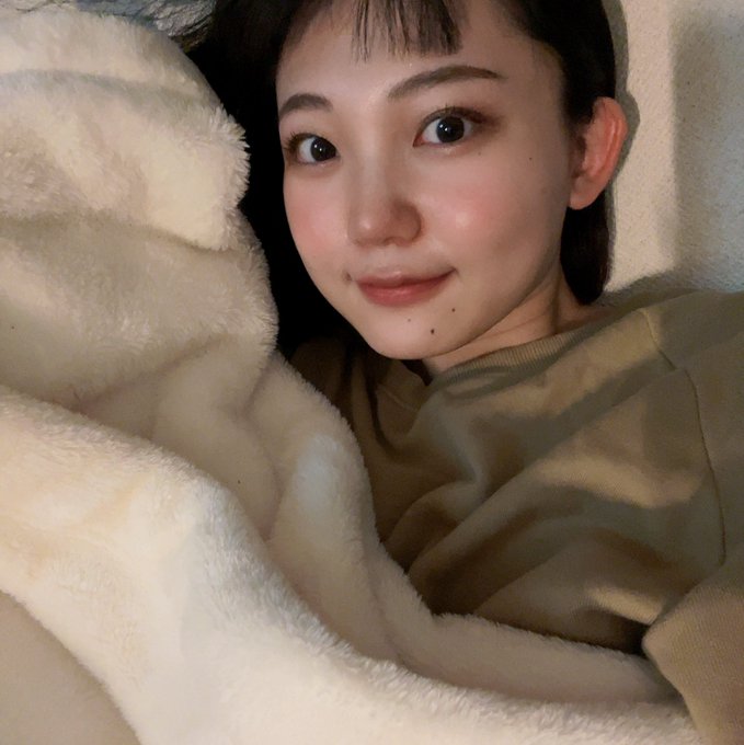 活力十足！  C罩杯陽光美少女「合原槻羽」出道！