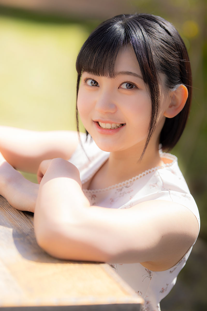 活力十足！  C罩杯陽光美少女「合原槻羽」出道！