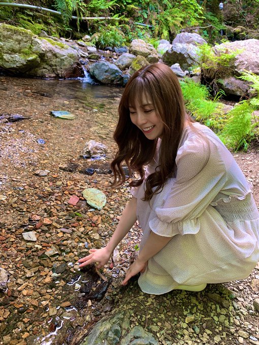 再度移籍！  D罩杯美艷大姊姊「星川凜凜花」宣布加入T-POWERS改名為「百瀬凜花」！