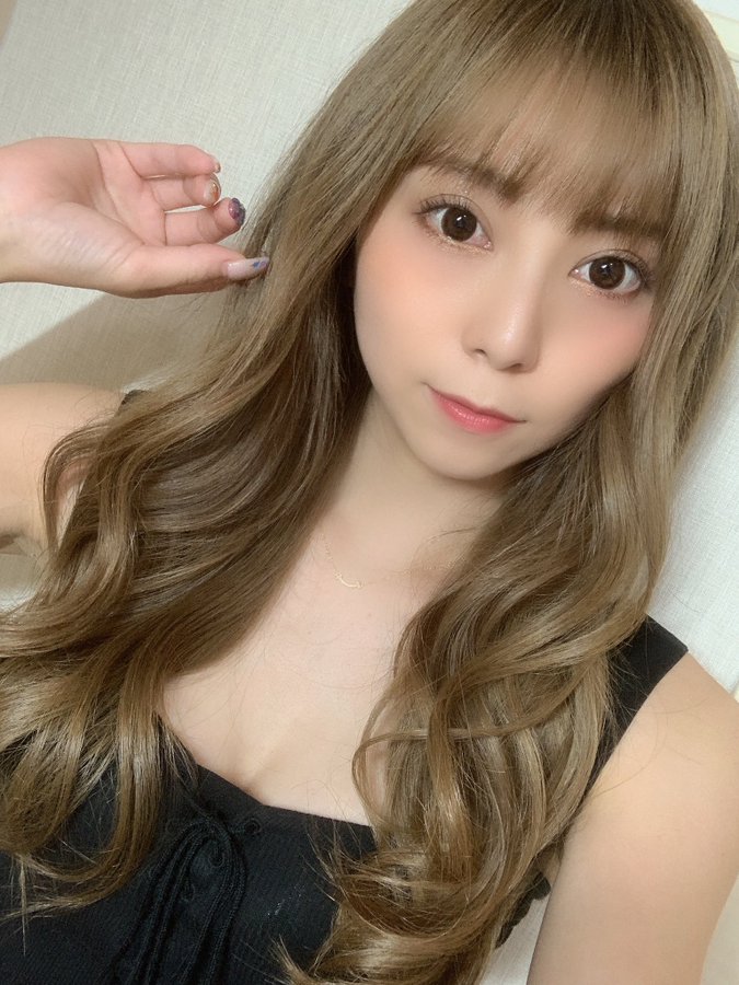 再度移籍！  D罩杯美艷大姊姊「星川凜凜花」宣布加入T-POWERS改名為「百瀬凜花」！