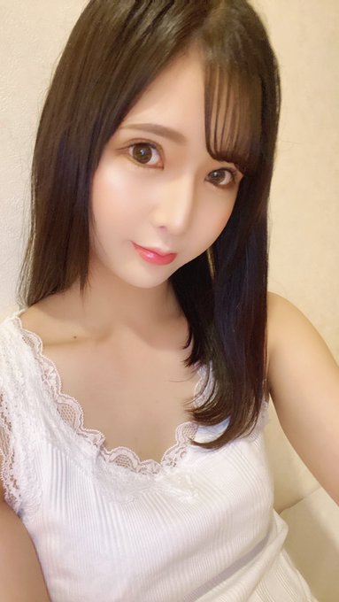 消失4個月！  D罩杯長腿女大學生移籍改名「香椎美鈴」重新出發再戰界！