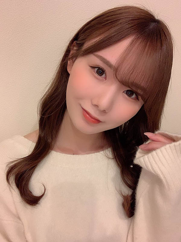 2個月沒發片！  S1最強20萬追蹤火辣小惡魔「坂道美瑠」移籍改名「miru」再出發！