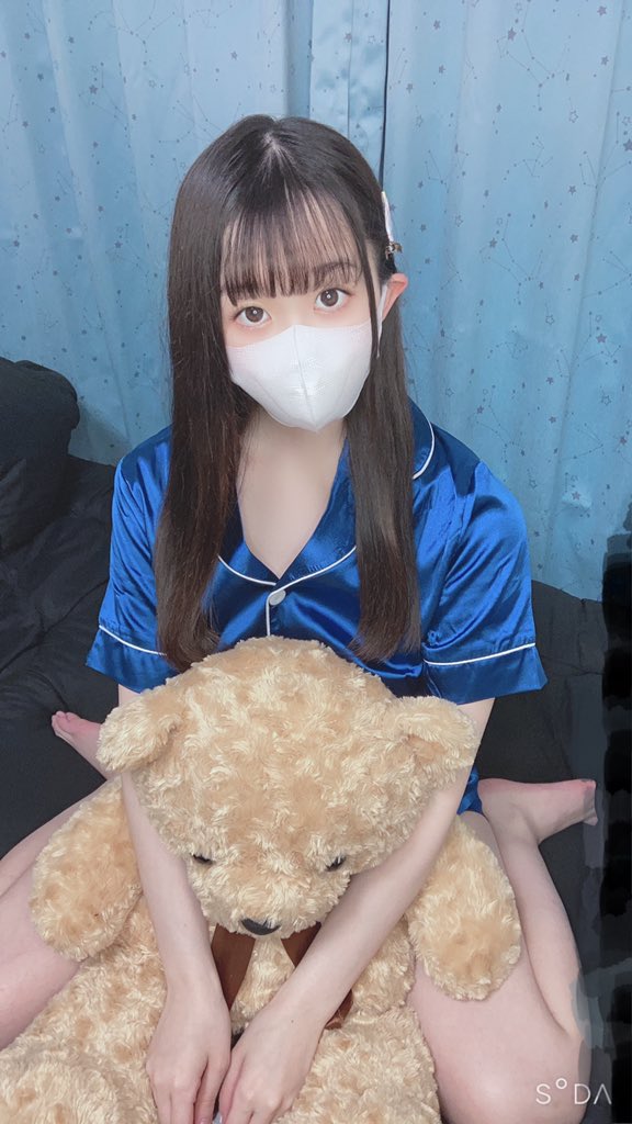 清純甜美！  E罩杯嬌嫩女大學生「紺野美衣奈」出道想體驗真正的絕頂！