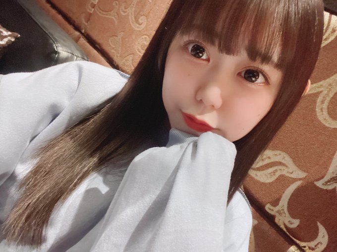 清純大眼！  E罩杯小馬美少女「成瀬葵」出道！