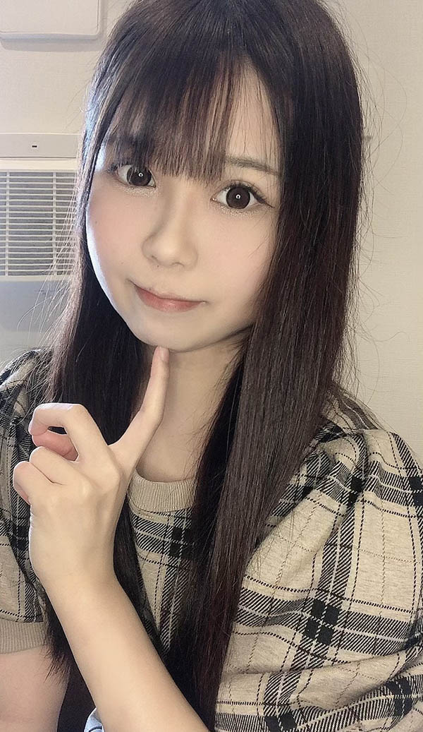 人小胸大！  E罩杯巨乳小馬「望月亞美」隱藏版新羅素人女優！