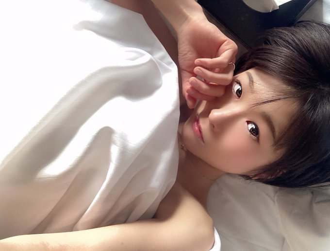 後悔太早結婚！  30歲白皙骨感美女妻子「彩水香里奈」出道想體驗逝去的5年青春！