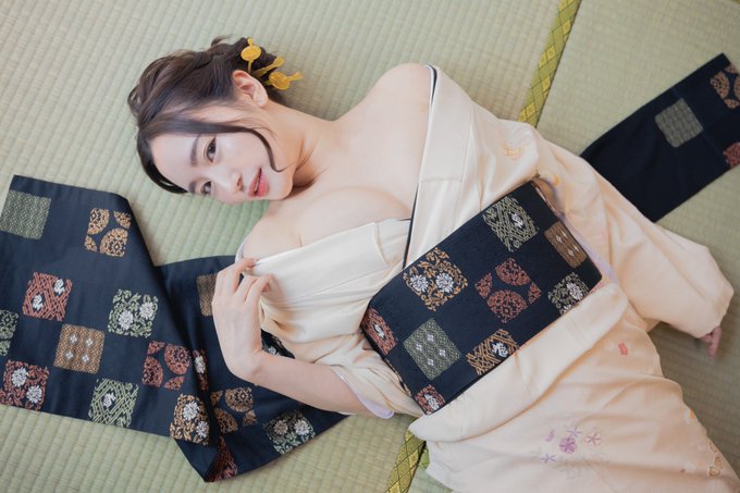 改名再戰！  F罩杯火辣美女黑川紗裡奈改名「百永紗理奈」推特邁向8萬追蹤！