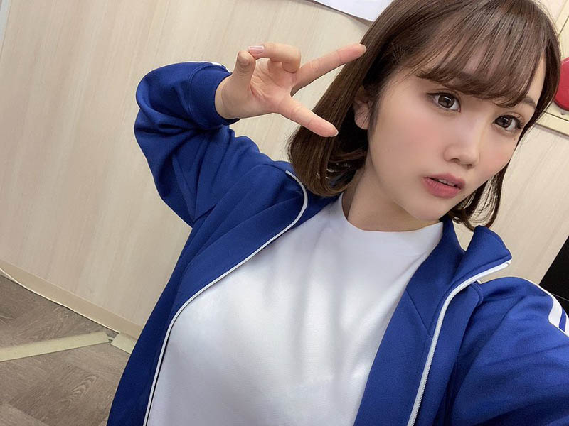 長腿巨乳！  168公分G罩杯高挑美少女「神樂凜」出道、努力經營SNS行銷自己！