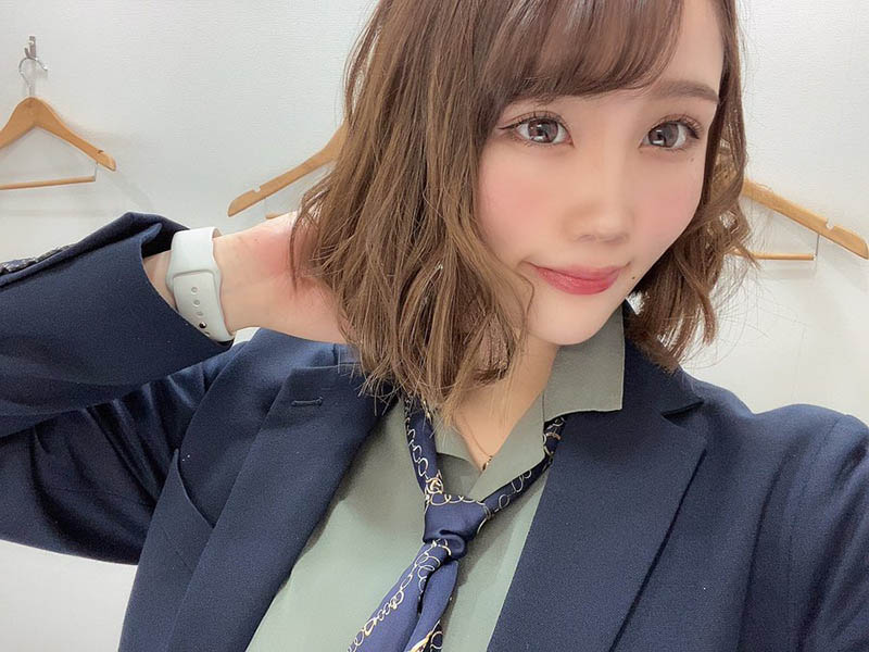 長腿巨乳！  168公分G罩杯高挑美少女「神樂凜」出道、努力經營SNS行銷自己！