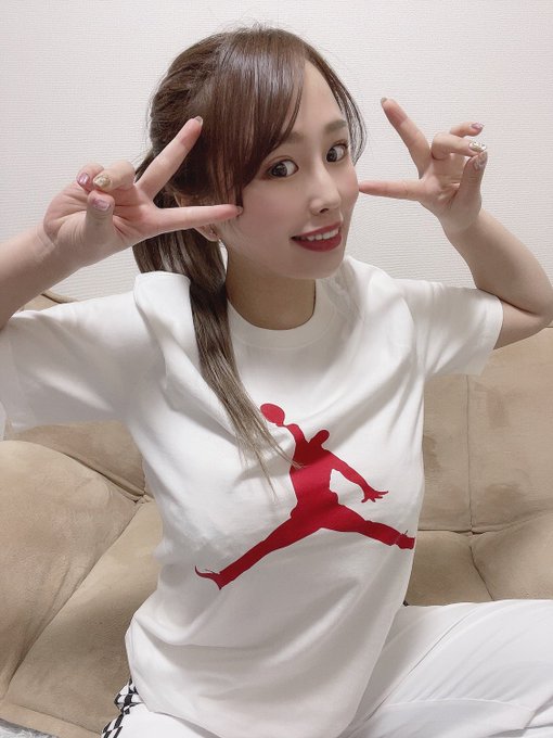 超乳小馬！  K罩杯猛獸級上圍Youtuber「桃乃夢」出道自曝有三國混血基因！