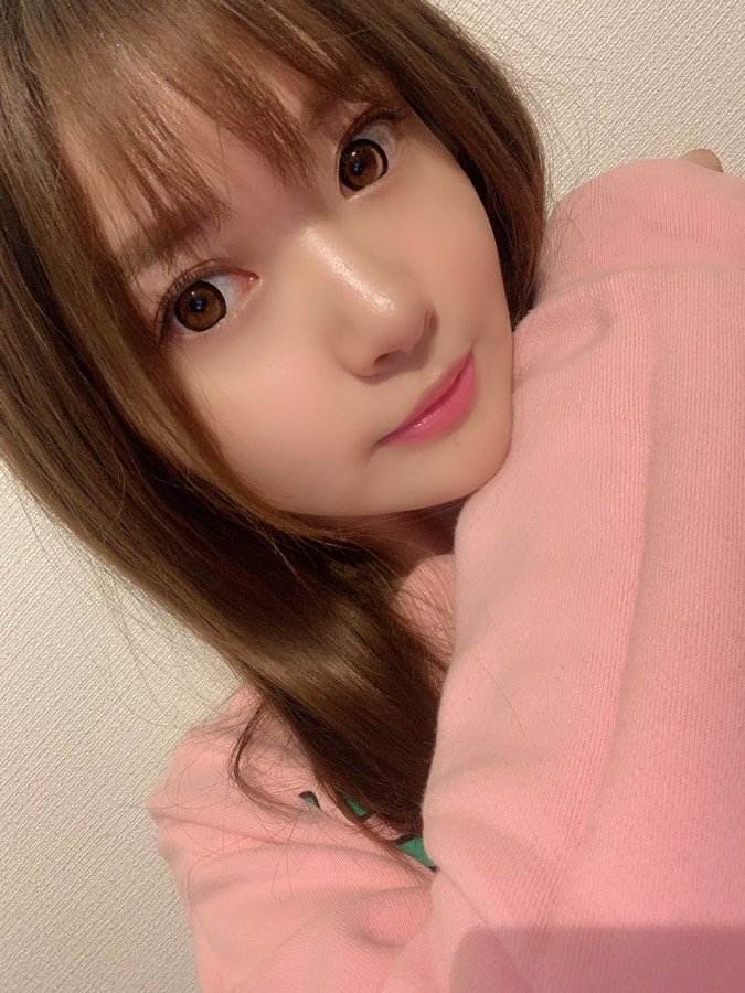 青春洋溢！  E罩杯大四女學生「夏木凜」出道自曝為性愛放棄教職！