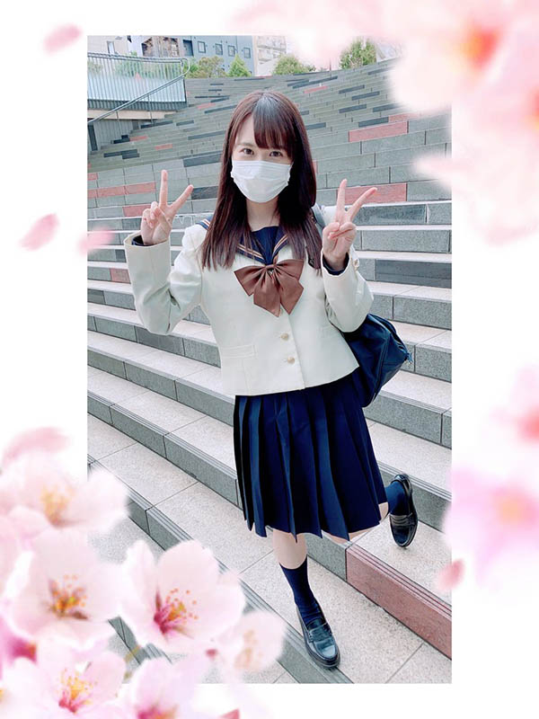 曾經進行過偶像活動！嬌小美少女「高山鈴」出道、嬌喊最愛色色的事！