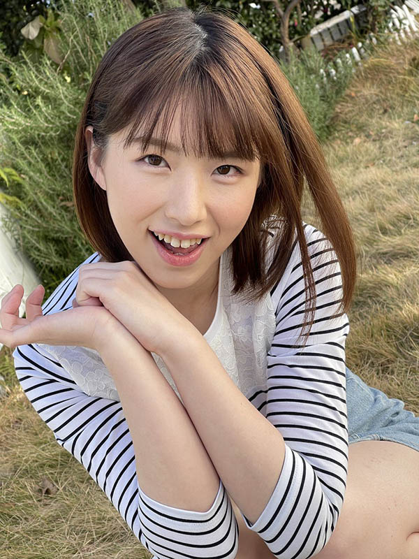 被耽擱的漫畫家新人！  D罩杯元氣美少女「花漾麻衣」出道！