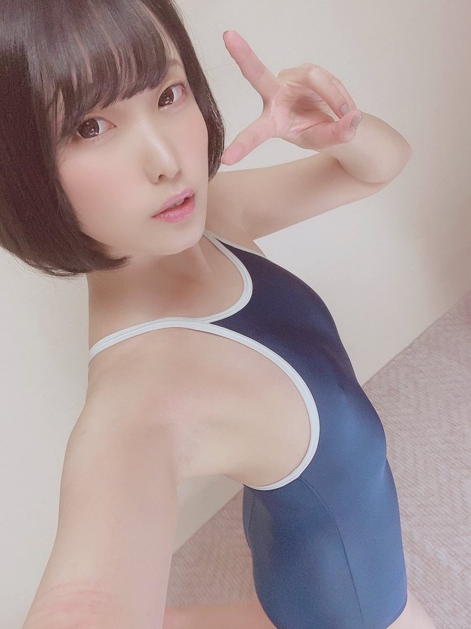 為籌搬家費用下海？  ！  23歲長腿貧乳美少女「日泉舞香」！