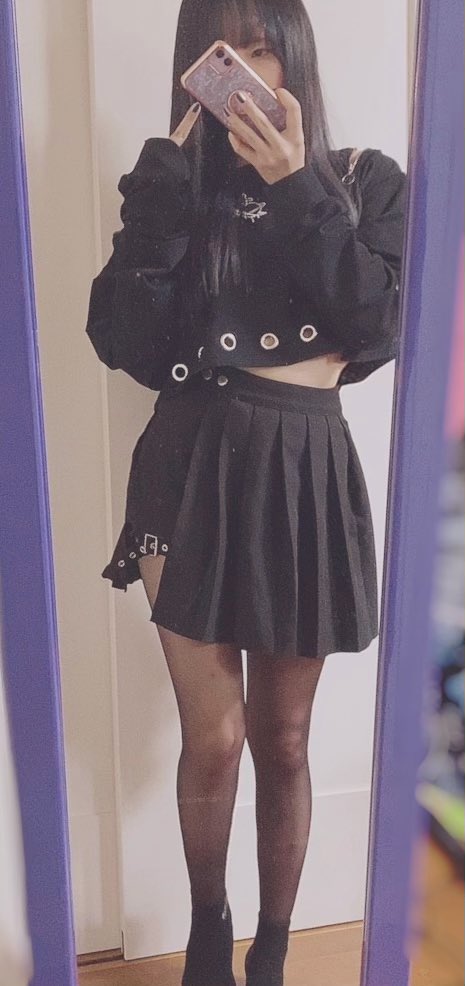 為籌搬家費用下海？  ！  23歲長腿貧乳美少女「日泉舞香」！