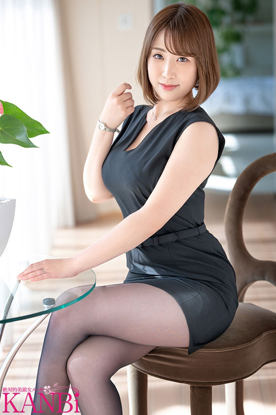 移動式費洛蒙！  F罩杯火辣美女「黒井愛菜」出道自稱天生肉慾！