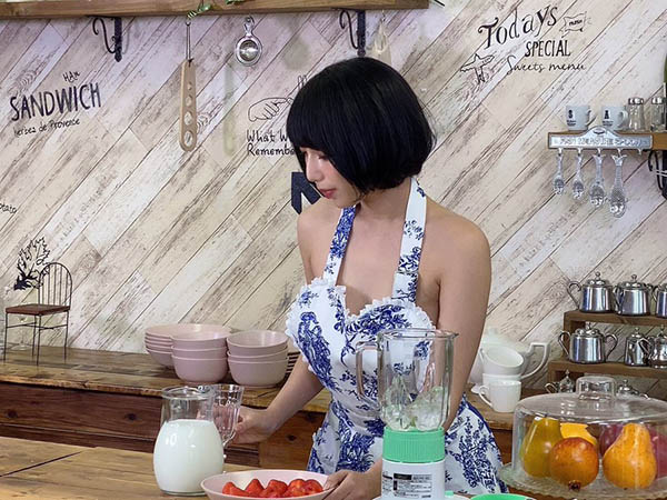 30萬人追蹤！超人氣H罩杯寫真偶像「安位薰」出道後宣布成為S1專屬新人女優！