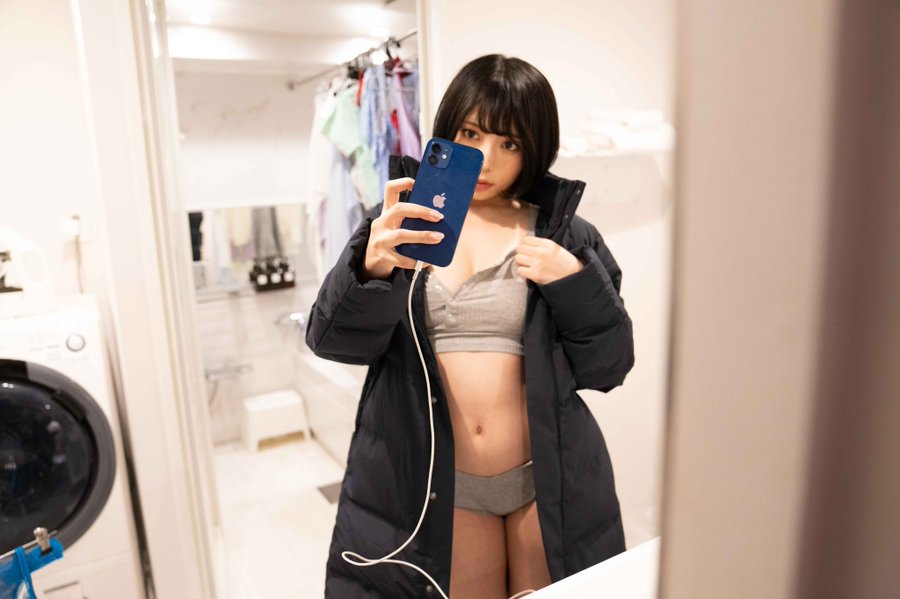 30萬人追蹤！超人氣H罩杯寫真偶像「安位薰」出道後宣布成為S1專屬新人女優！