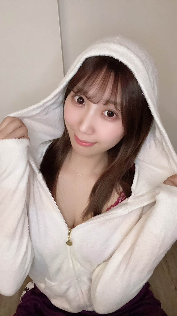 黃金美腳！  F罩杯前賽車皇后「北乃優奈」不甘於人妻、出道！