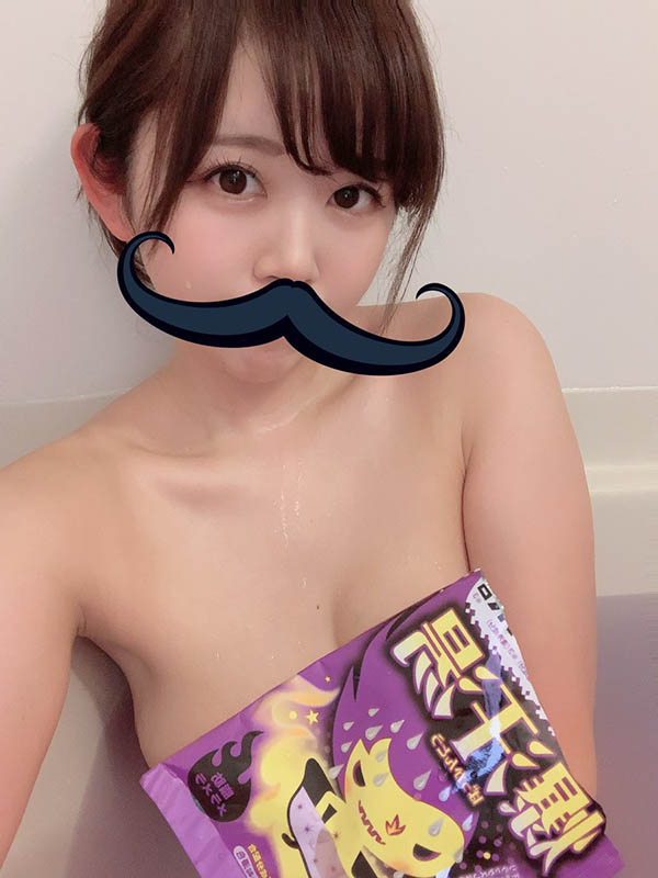 興趣使然！ 麵包店打工的女大學生「松宮翡翠」出道！