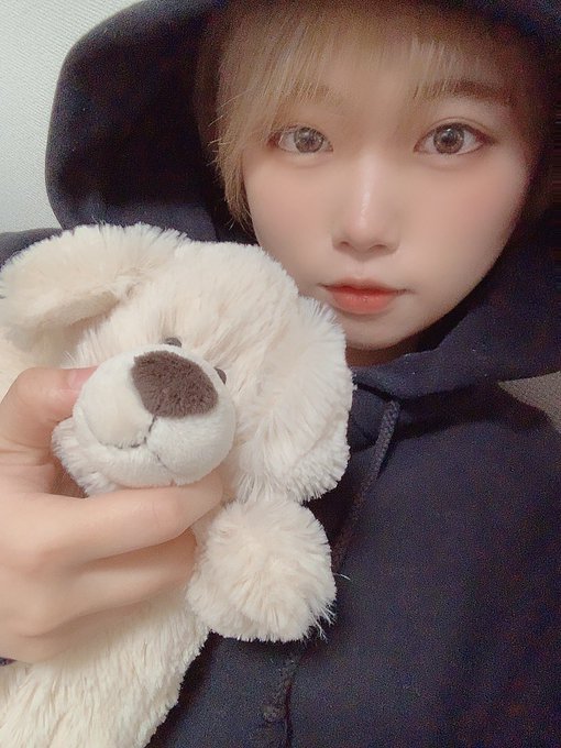 巨乳版戶田真琴！  F罩杯肉肉古著女店員「真琴愛實」出道！