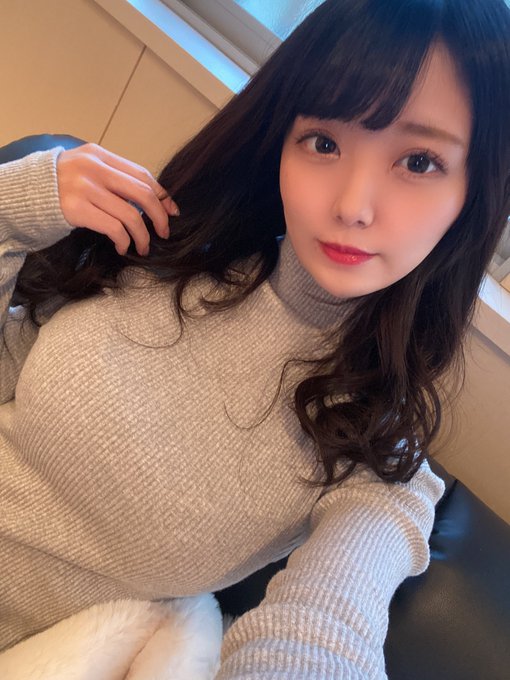 從人妻演到JK！ 白皙D罩杯美少女「愛鬚美儂」出道2年換過五次藝名！